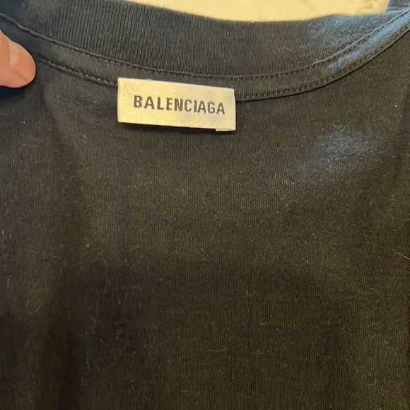 Balenciaga T-shirt - Picture 2 of 4